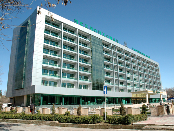 1983-07     SU-TJK - Dušanbe-hotel Tadžikistán