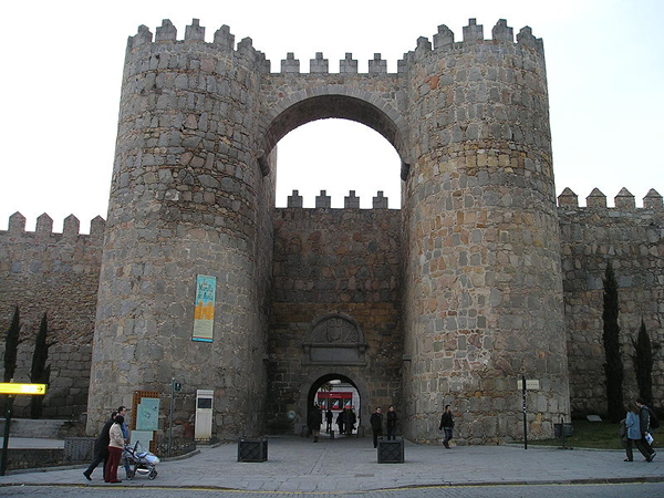 1992-08  E - Castilla y Leon-Ávila-Puerta del Alcazar