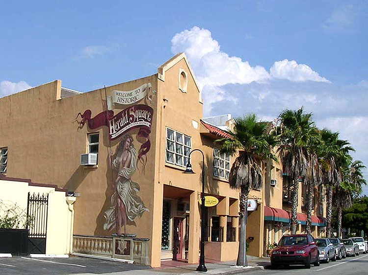 2009-11     USA - Fla.-Miami-Herald Square Mural